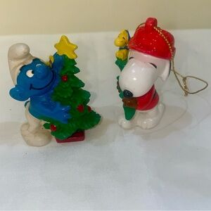 Lot Of 2 VTG Snoopy And Smurf Collectible Ornaments 1980s